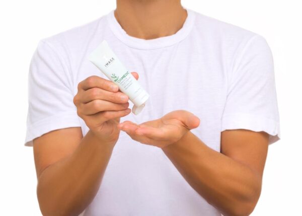 Ormedic Balancing Facial Cleanser - Image 2